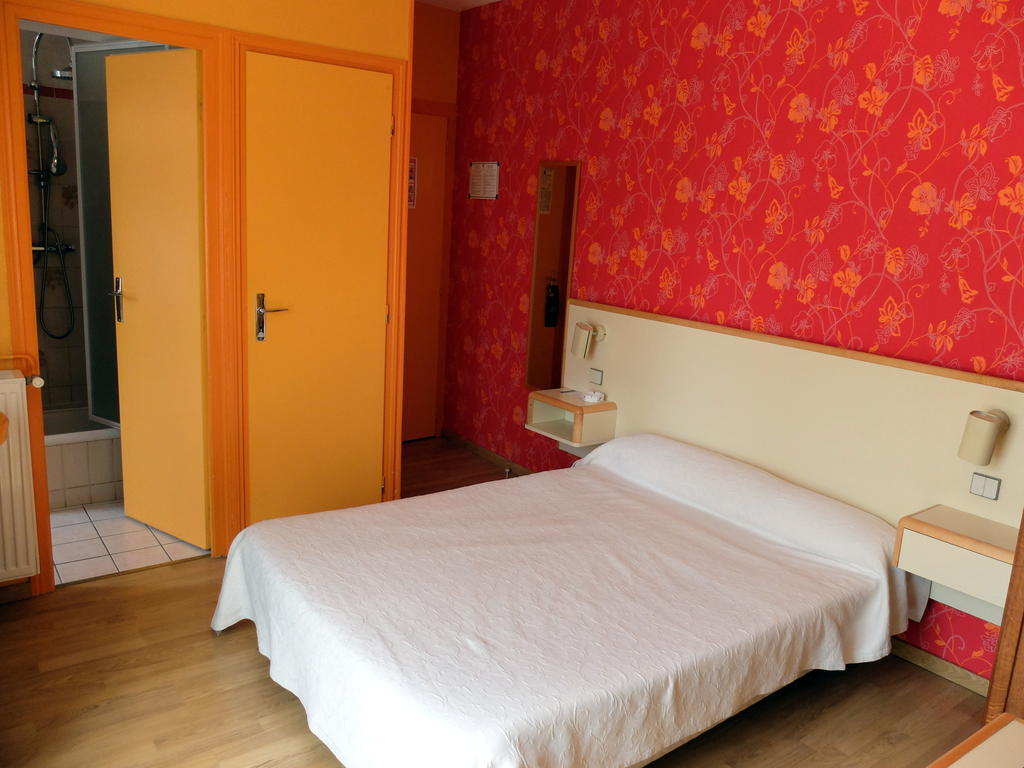 Les Messageries Hotel Saint-Flour  Bilik gambar
