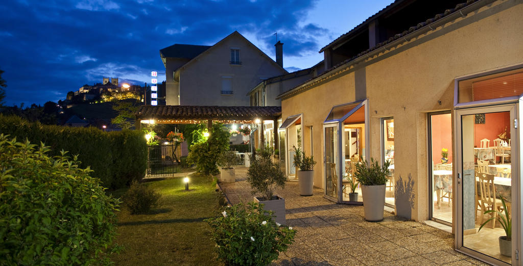 Les Messageries Hotel Saint-Flour  Luaran gambar