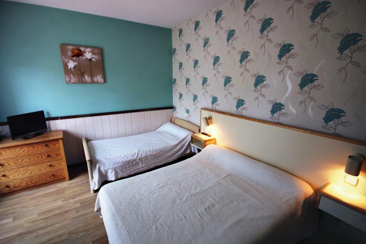 Les Messageries Hotel Saint-Flour  Bilik gambar