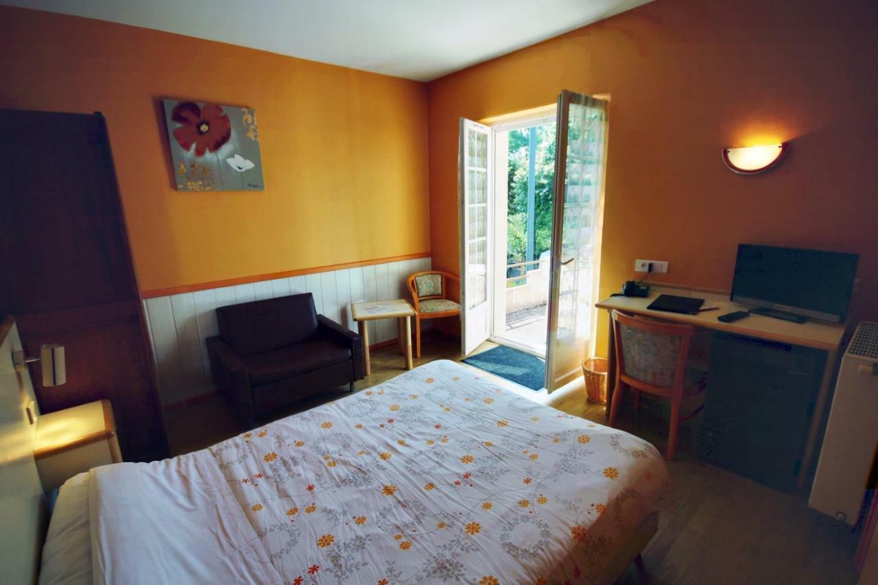 Les Messageries Hotel Saint-Flour  Bilik gambar