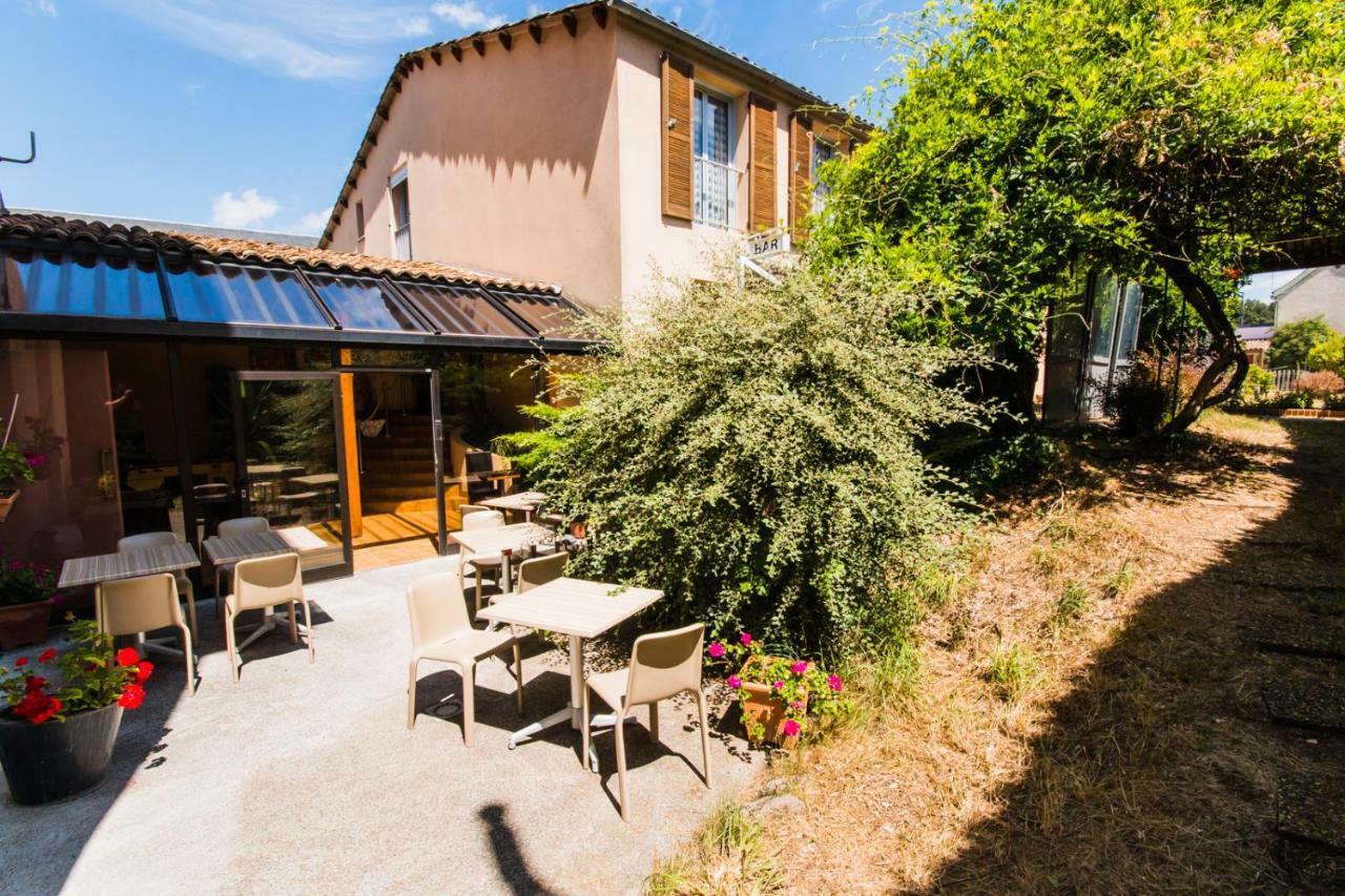 Les Messageries Hotel Saint-Flour  Luaran gambar