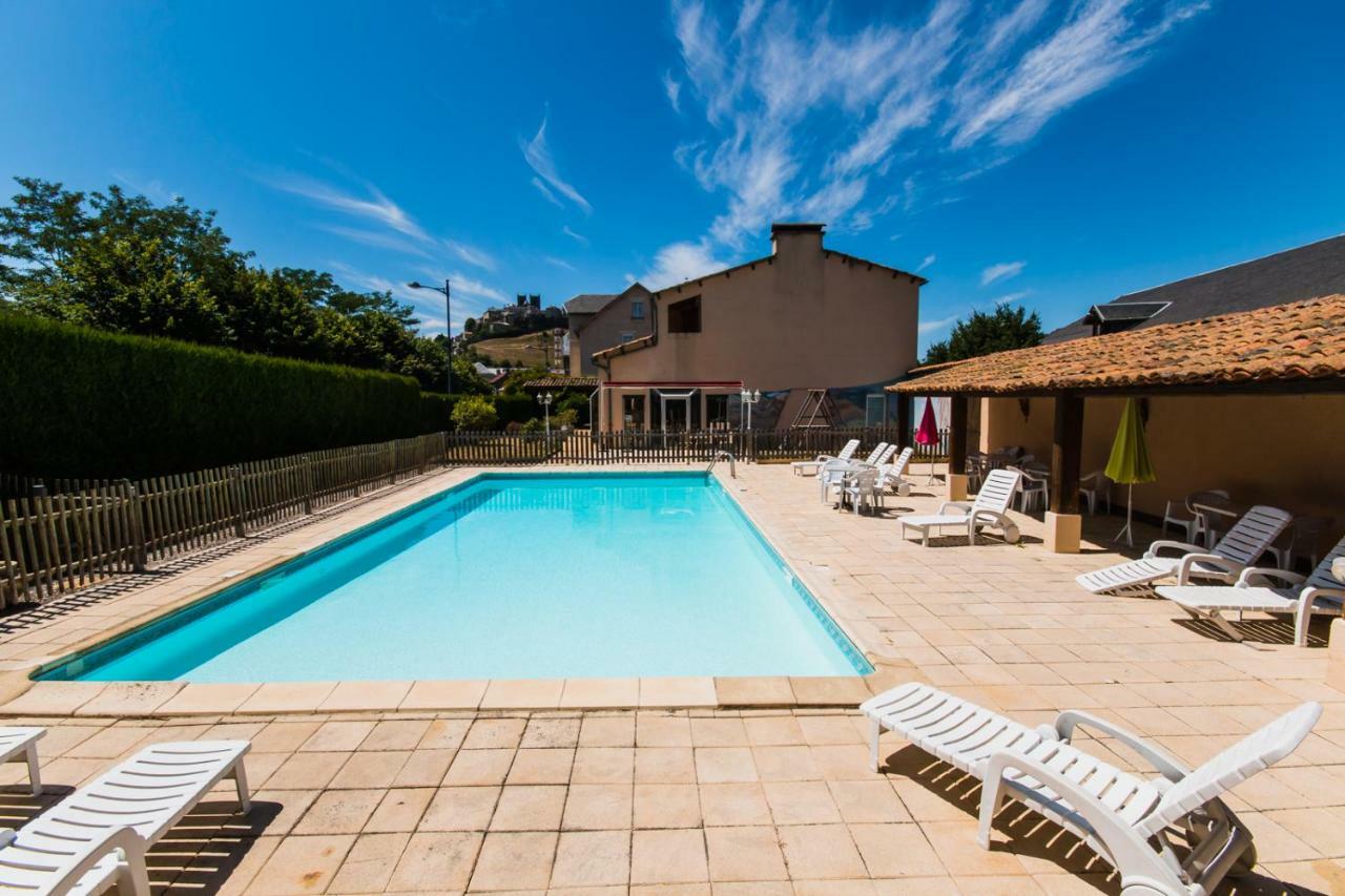 Les Messageries Hotel Saint-Flour  Luaran gambar